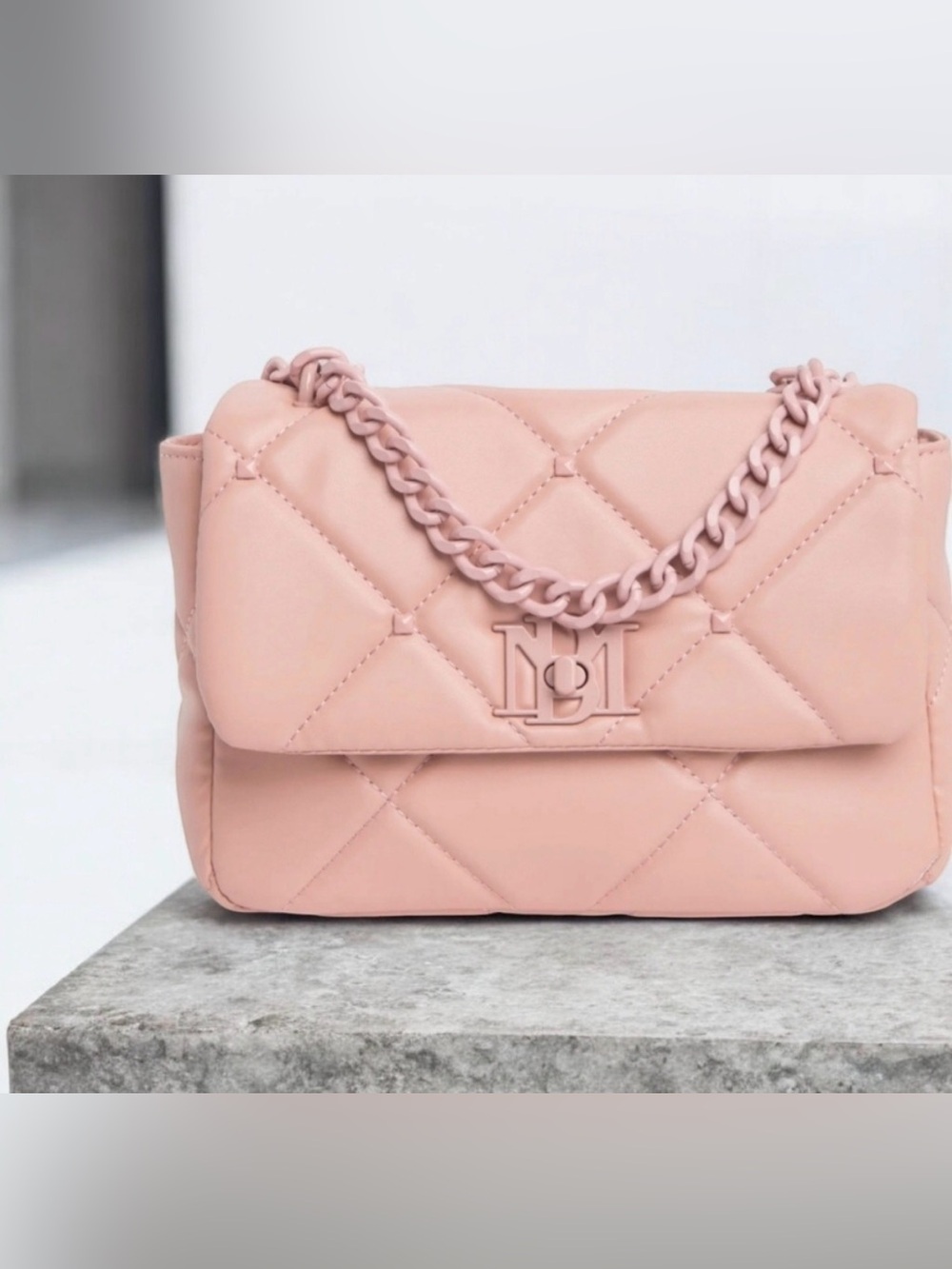 NWT Badgley Mischka Chain Diamond Quilt Crossbody